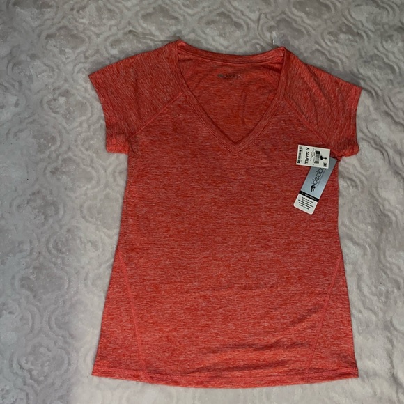 IDEOLOGY workout tee, size XS - Picture 2 of 6